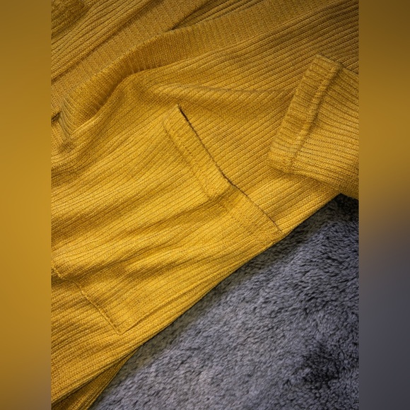 Long Cardigan - Picture 4 of 5